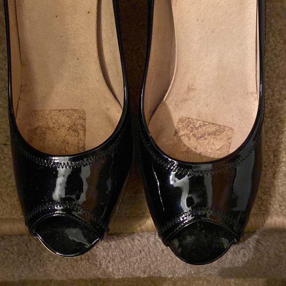 STUART WEITZMAN-BEAUTIFUL/HI HEEL BLK PATENT PEEP TOE-EXCELLENT CONDITION - Picture 7 of 9